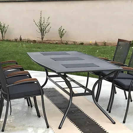 Villa Rania *